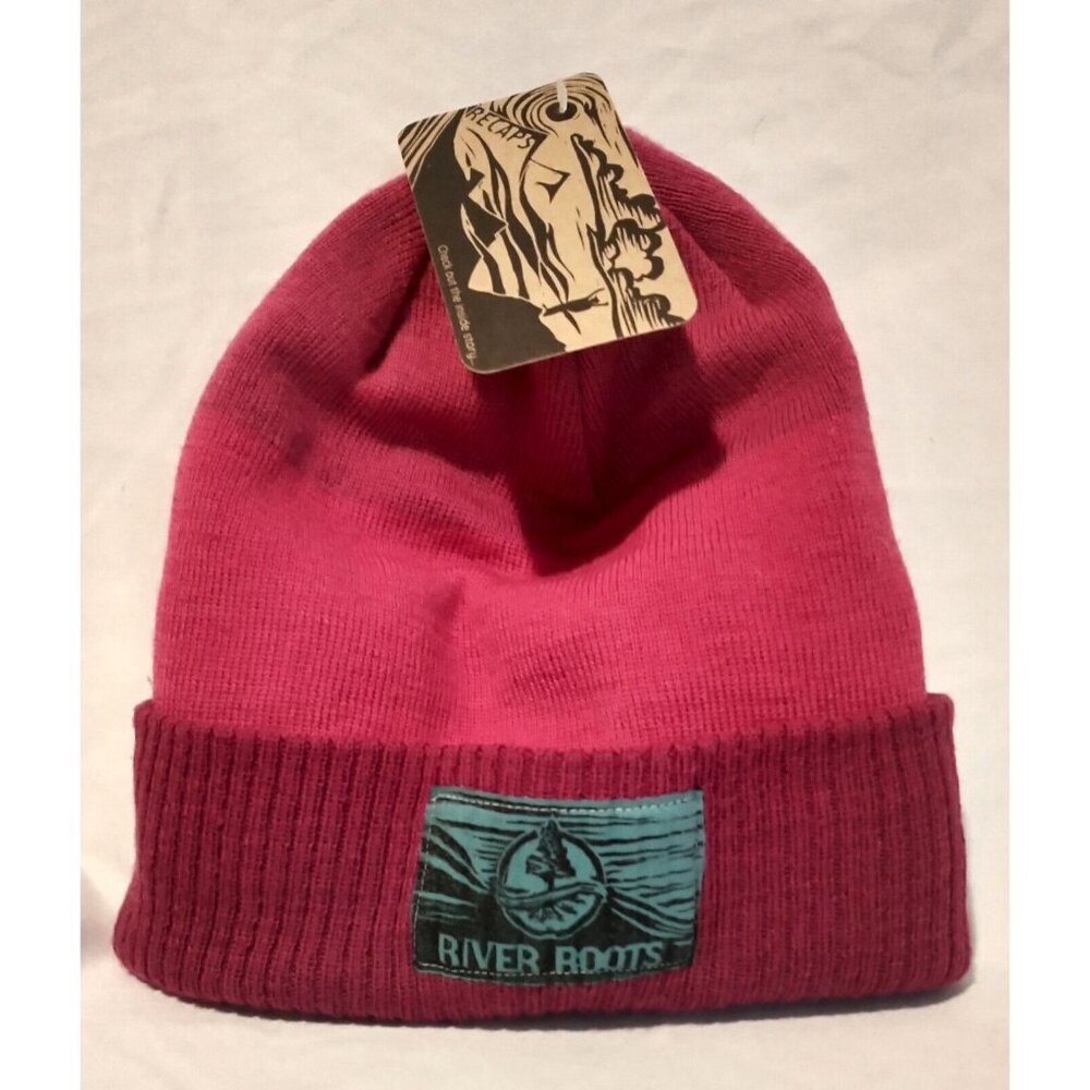 NWT Recaps Beanie Pink River Roots